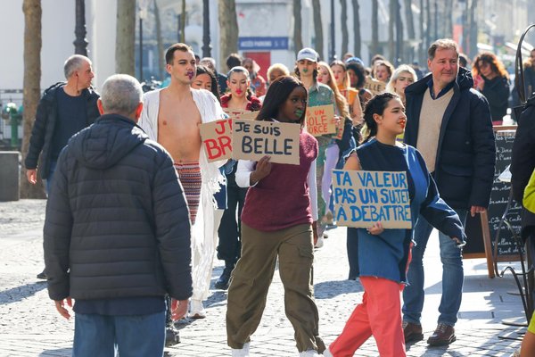 Chiens et SDF : une relation de survie